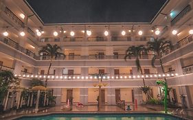 Starlodge  3*